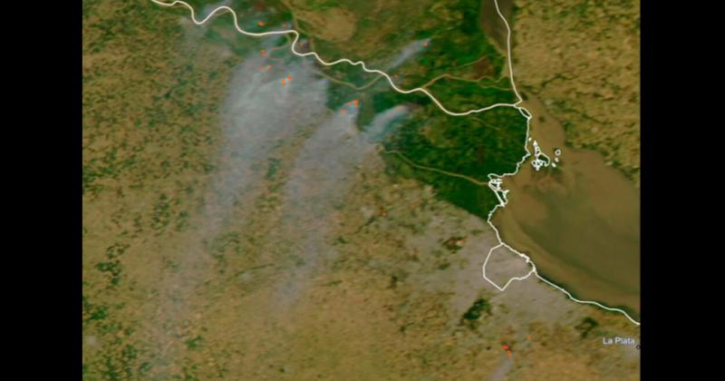 Columnas de humo y focos de calor