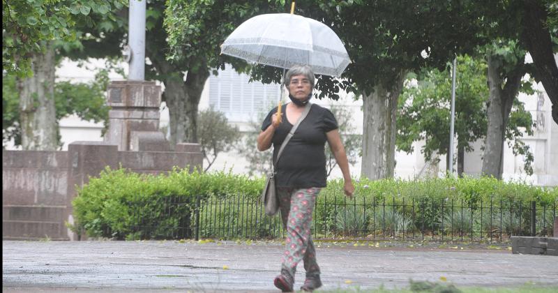 Alerta amarillo por tormentas fuertes para esta noche y madrugada del domingo