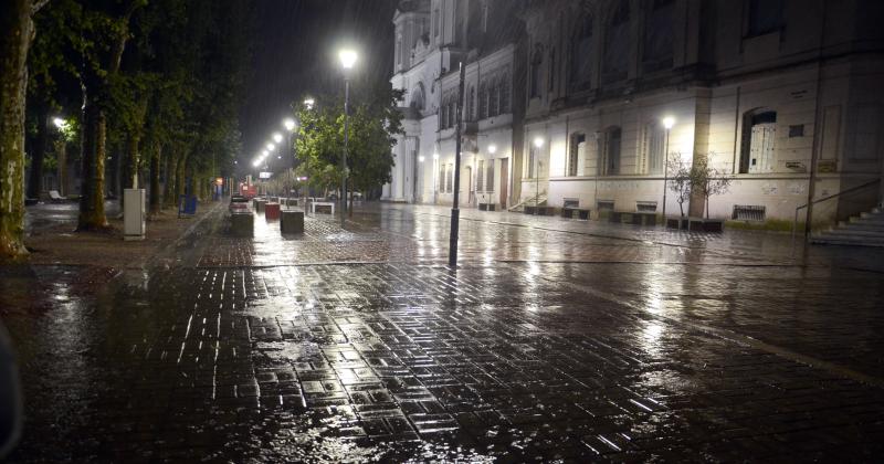 Tras la ola de calor la lluvia trajo un leve alivio