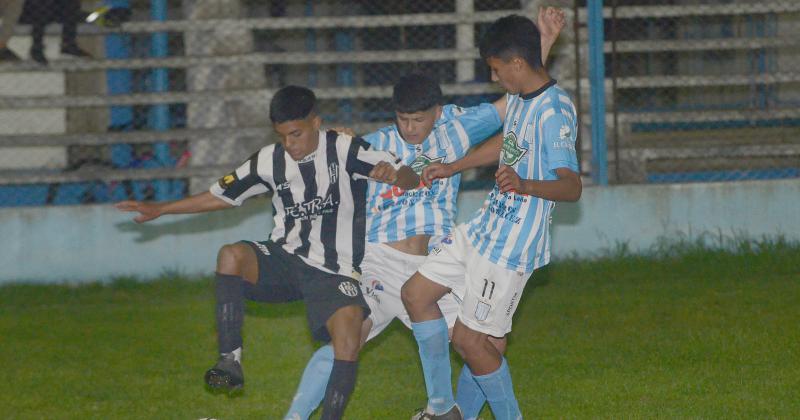 Enzo Suaacuterez coordinador en Ferro