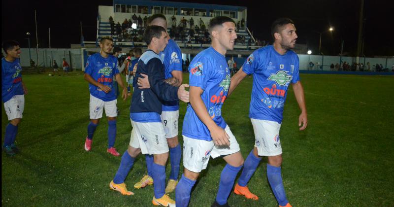 Ferro festejó el pasado domingo ante Alvear Hoy se pone en marcha otra historia