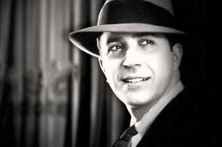 Carlos Gardel tendr� su serie biogr�fica bajo el mando de Luis Ortega