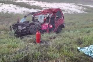 Una familia de Boliacutevar fallecioacute en un accidente en la Ruta 205