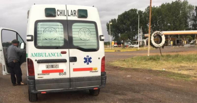 Una mujer murió este miércoles luego de que se rompiera la ambulancia en la que era trasladada desde Chillar a Azul