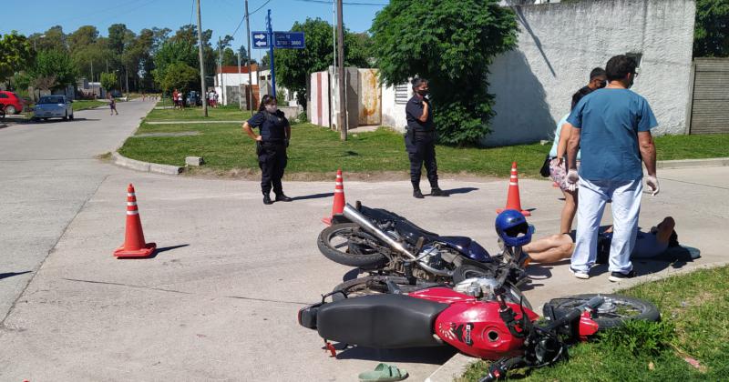 Tres heridos tras el impacto de dos motos