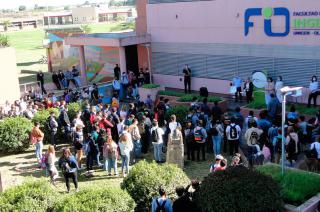 La Facultad de Ingenieriacutea abrioacute sus puertas a maacutes de 250 ingresantes