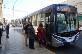 Nacioacuten aumenta 40-en-porciento- las compensaciones al transporte puacuteblico del interior 