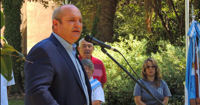 Ayer se realizaron los actos protocolares por el 132° aniversario de La Madrid