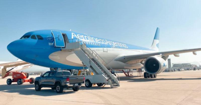 Aerolíneas Argentinas reprograma un centenar de vuelos por una medida de fuerza