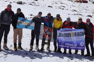 El olavarriense Javier Moraga hizo cumbre en el Aconcagua con un fin solidario