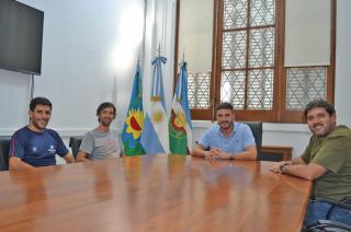 Oscar Tito Gonz�lez mantuvo un encuentro con Ezequiel Galli Diego Robbiani y Juan Agustín Galli