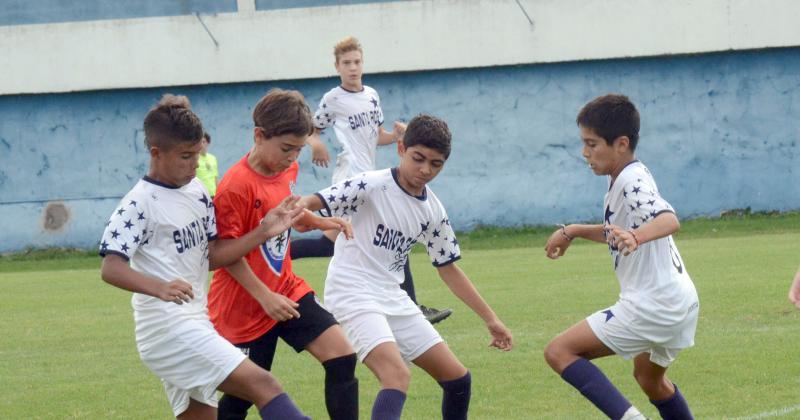  En el Buglione Martinese hubo clsico entre Racing y Estudiantes