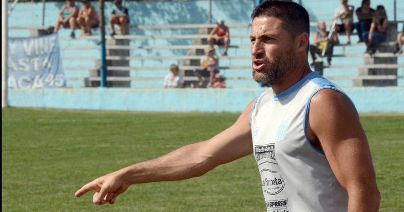 Mauricio Peralta tiene otro ciclo en Ferro