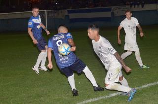 Racing logró un buen triunfo ante El Fortín