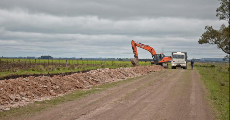 Licitaron obras de mantenimiento de alcantarillas en caminos rurales