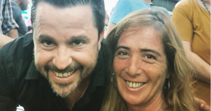 María José Laurenz junto a Martín Tetaz este s�bado en el congreso de Evolución