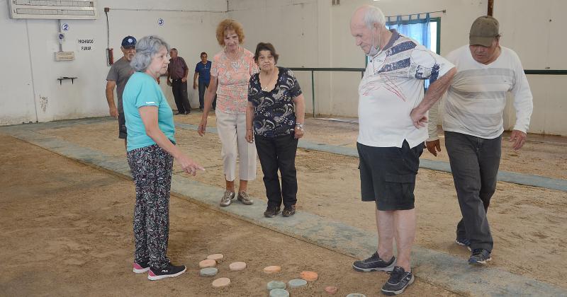 Las canchas del barrio Jardín permanecen abiertas tres veces por semana