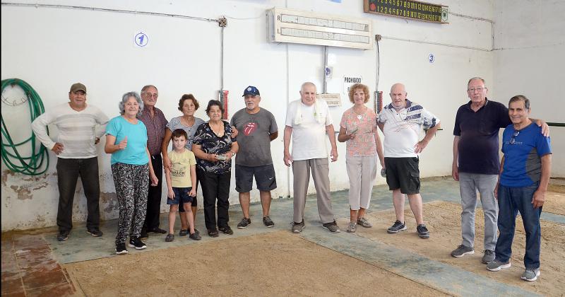 Con una cuota de 150 pesos los socios pueden jugar en cualquiera de las tres canchas