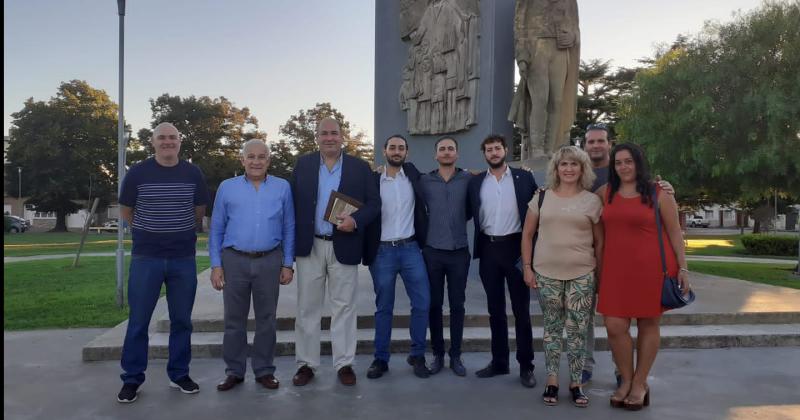 En el acto también estuvieron presentes los vecinos de Barrio San Vicente