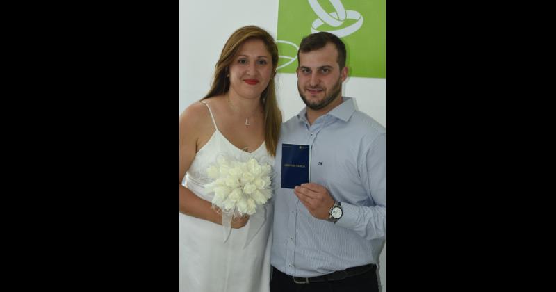 Luciana Duarte e Ignacio Crozes el día de su casamiento (Miriam Castellano Fotografía)