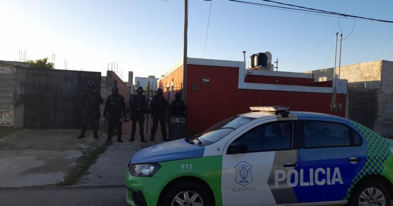 Cinco viviendas allanadas y un aprehendido en importante operativo policial por un robo