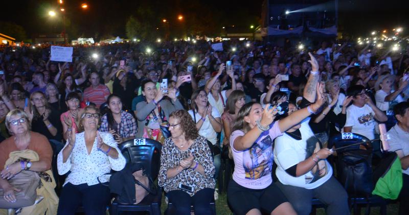 El cierre del Festival de Doma y Folklore en imaacutegenes