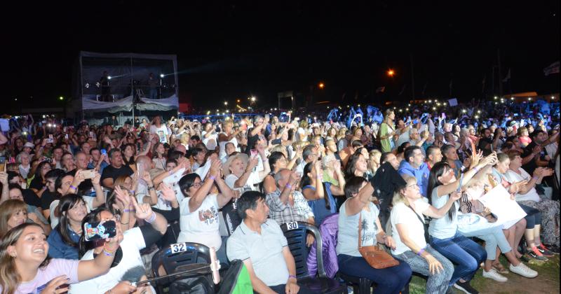 El cierre del Festival de Doma y Folklore en imaacutegenes