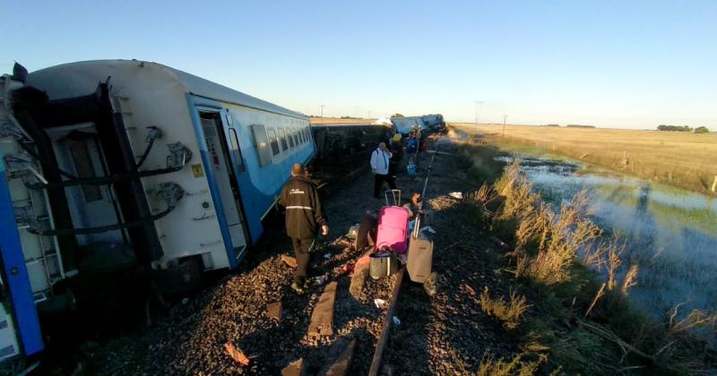 Descarriloacute un tren de pasajeros cerca de Pourtaleacute