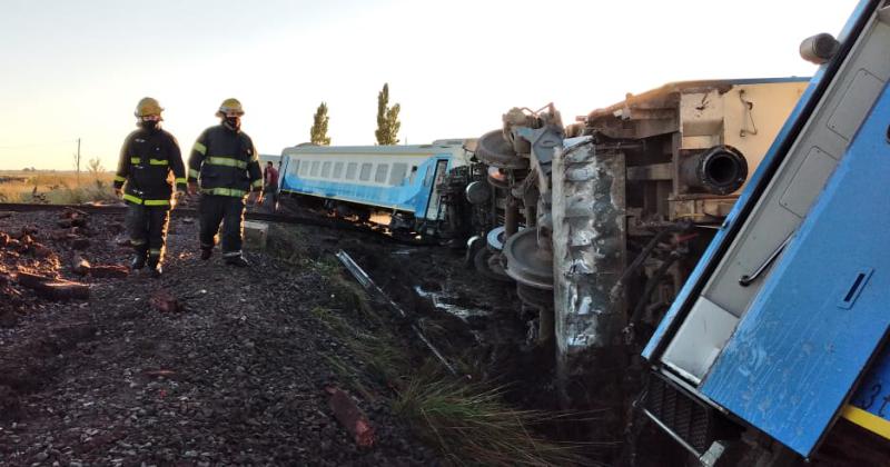 Descarriloacute un tren de pasajeros cerca de Pourtaleacute