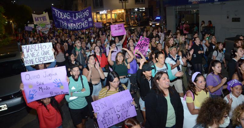 Las mejores fotos de la multitudinaria marcha del 8M 