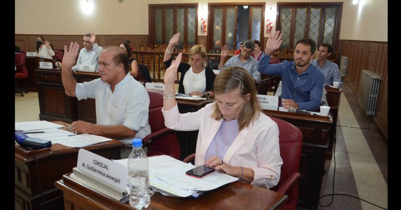 Con maacutes de 20 proyectos en tratamiento se realizoacute la primera Sesioacuten Ordinaria del HCD