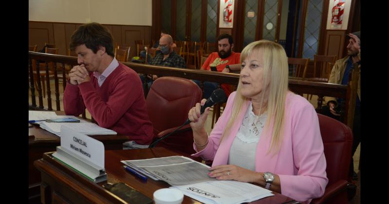 Con maacutes de 20 proyectos en tratamiento se realizoacute la primera Sesioacuten Ordinaria del HCD