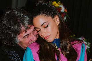 Tini Stoessel postergó sus shows por la salud de su padre