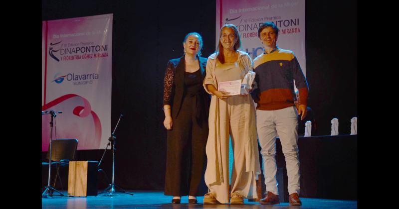 Laura Tropea y el grupo Ola Rosa ganaron los premios Dina Pontoni y Florentina Goacutemez Miranda