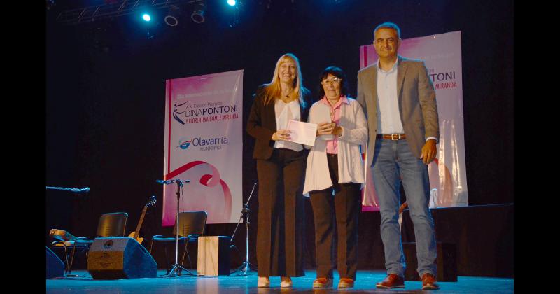 Laura Tropea y el grupo Ola Rosa ganaron los premios Dina Pontoni y Florentina Goacutemez Miranda