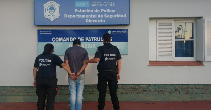 Un hombre fue aprehendido por robar elementos de una casa