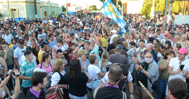 Las mejores fotos de la 10deg edicioacuten de la Kreppelfest