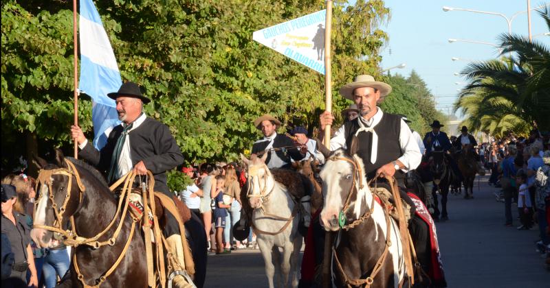 Las mejores fotos de la 10deg edicioacuten de la Kreppelfest