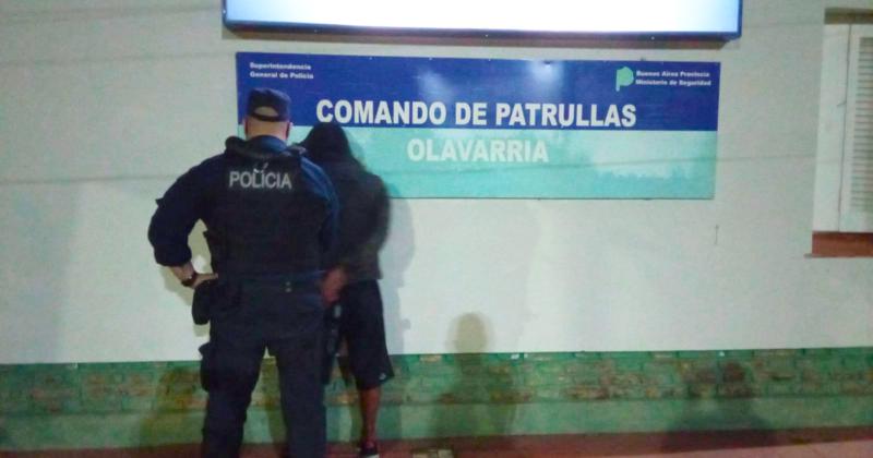 Ingresoacute a robar a una casa y fue interceptado en el acto