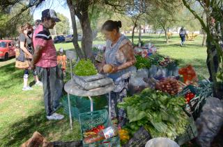 Este viernes habr� una nueva feria de verduras en el parque Helios Eseverri