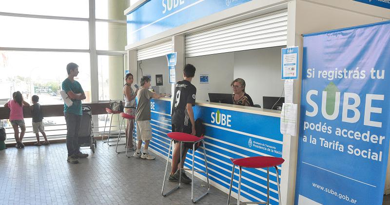 Se entregaraacuten tarjetas SUBE en la Terminal de Oacutemnibus