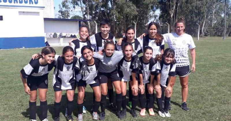 Estudiantes empezó con una victoria en Sub 15