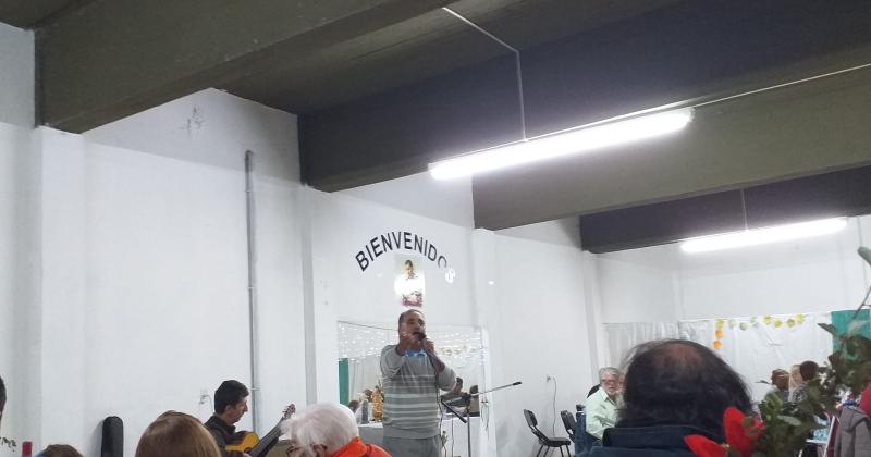 shySe realizoacute la Cena del Reencuentro de la comunidad de la parroquia San Cayetano