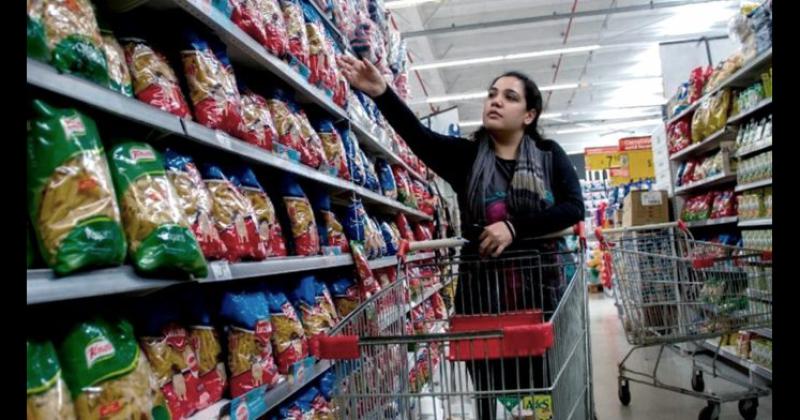 La Secretaría de Comercio Interior acordó con los supermercados