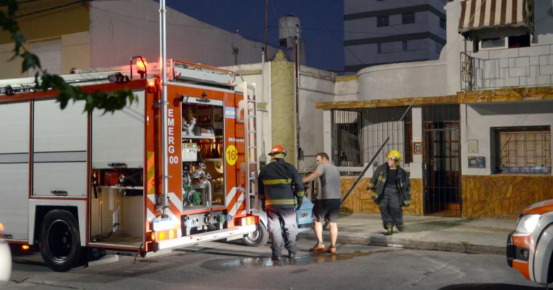 Peacuterdidas totales en la habitacioacuten de un departamento 