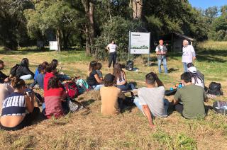 Estudiantes de la FACSO participaron de la actividad y recorrieron Monte Pelloni