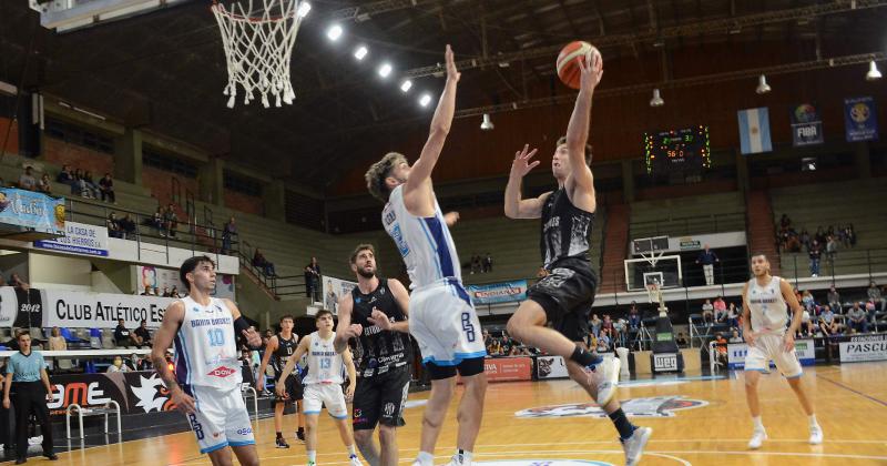 Estudiantes perdió el pasado domingo en el Maxigimnasio ante Bahía Basket