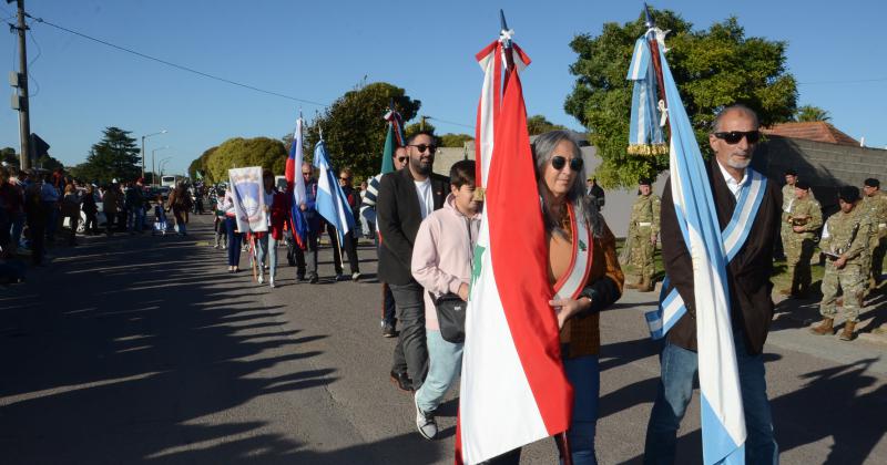 Galeriacutea de fotos del acto de Malvinas 