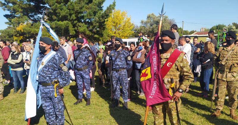 Emotivo acto en Loma Negra en homenaje a los Veteranos y Caiacutedos de Malvinas