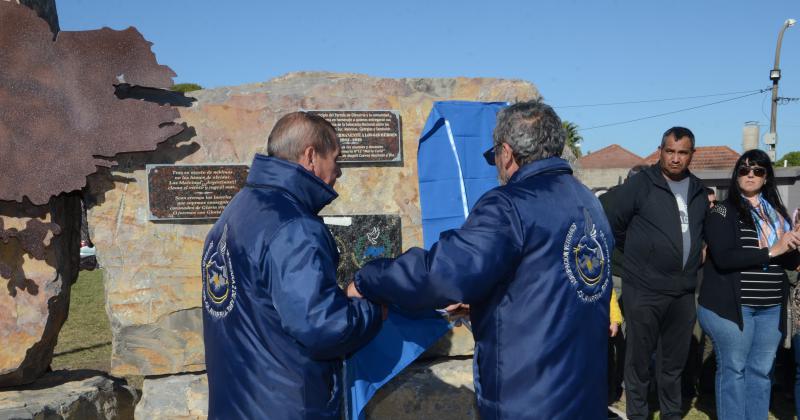 Galeriacutea de fotos del acto de Malvinas 